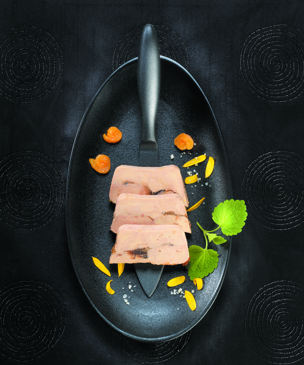 Audacieuse Passion » de Foie Gras de Canard Entier, Corail d’Oursin et Soupçon de Yuzu